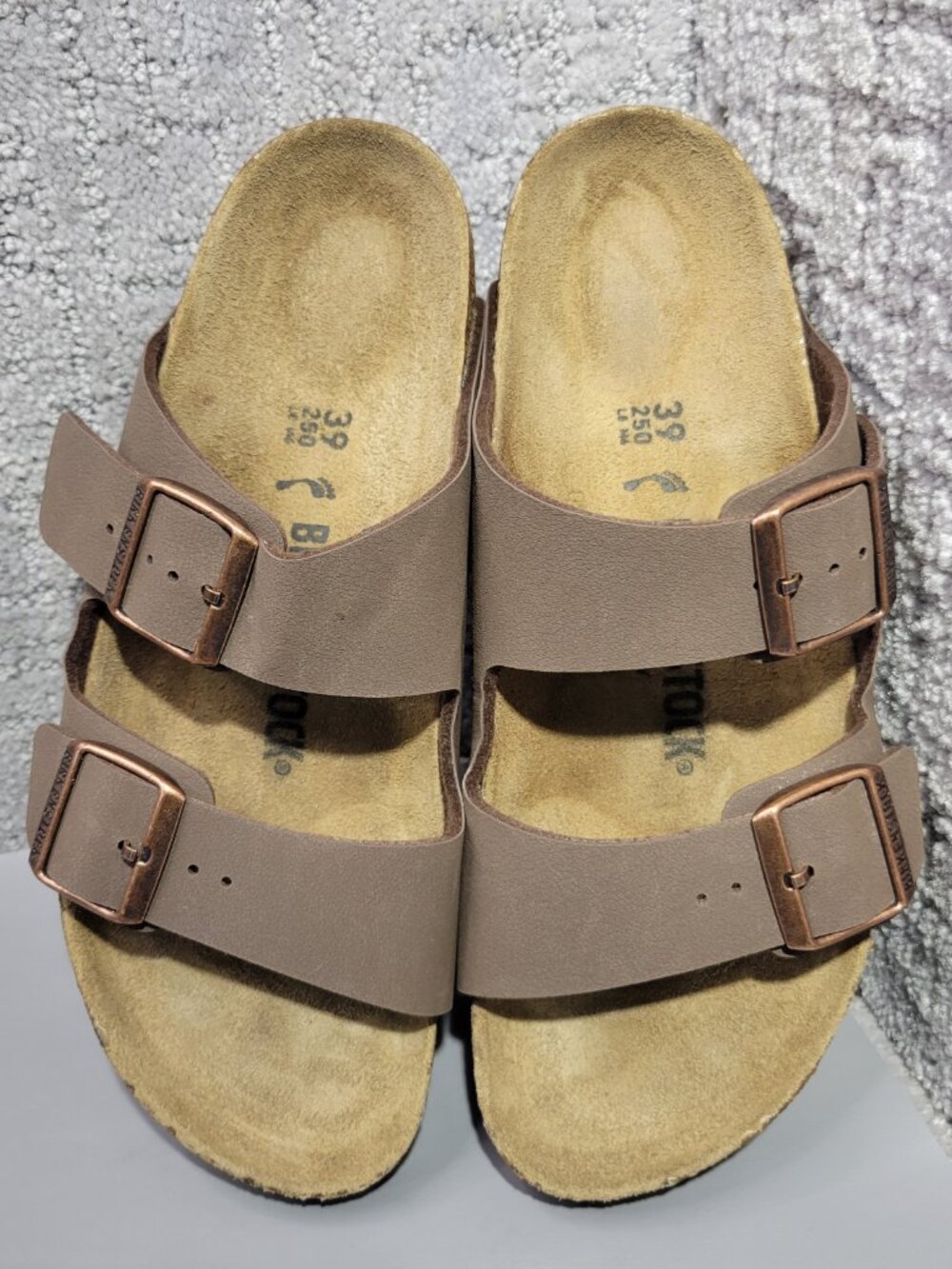 Birkenstock Arizona Unisex Size EU 39 US L8 M6 Mocha Slip On Sandals